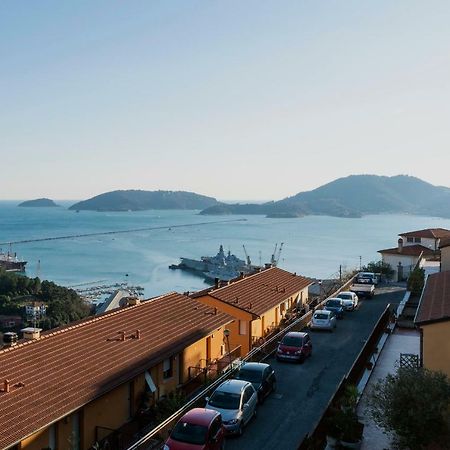 Apartament La Terrazza Sul Golfo La Spezia Zewnętrze zdjęcie